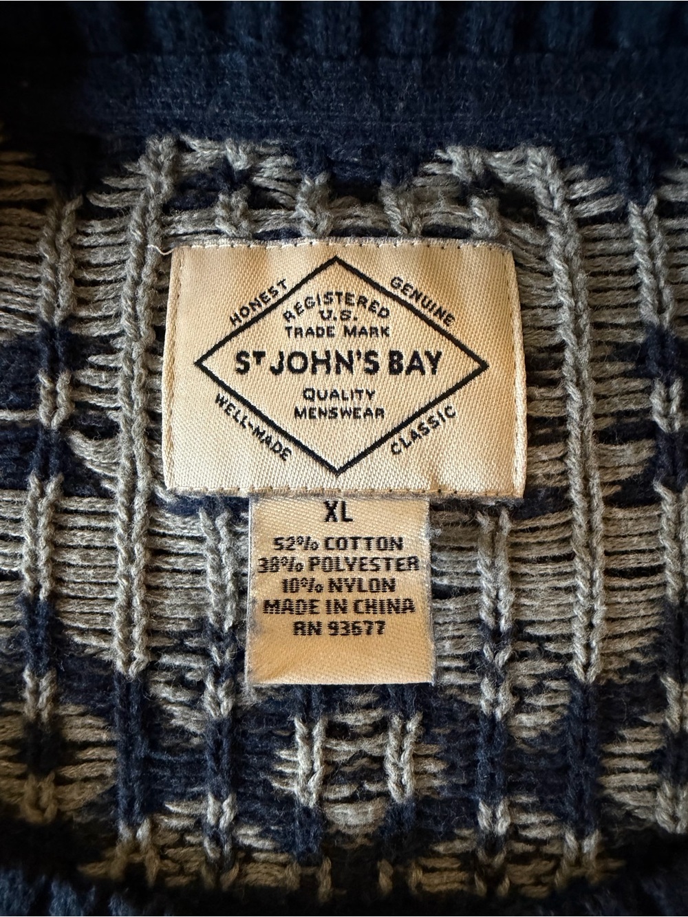 St. John’s Bay Men’s XL Fair Isle Nordic Snowflake Crewneck Sweater Blue - Picture 4 of 6
